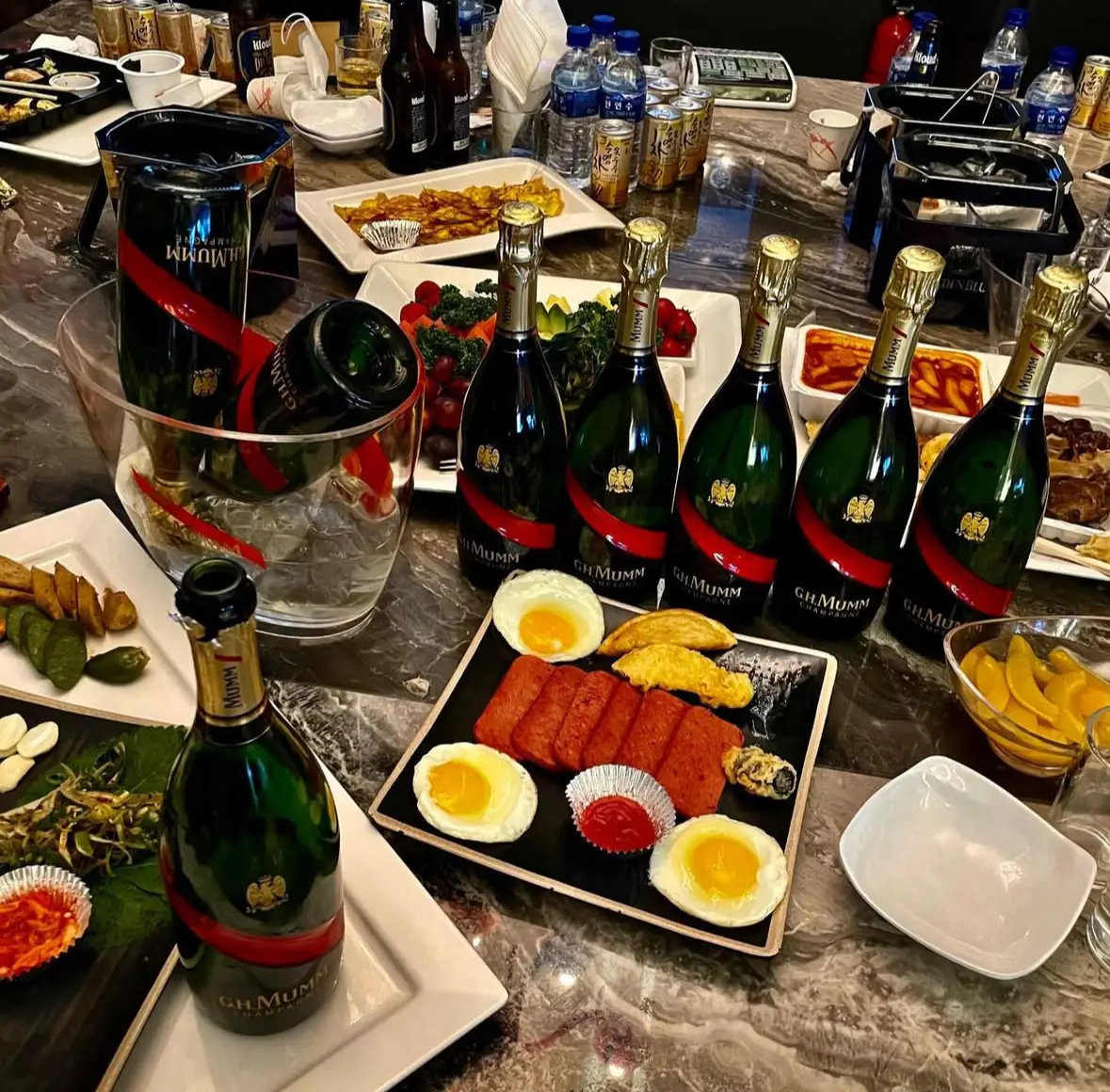 강남 하이퍼블릭 가격